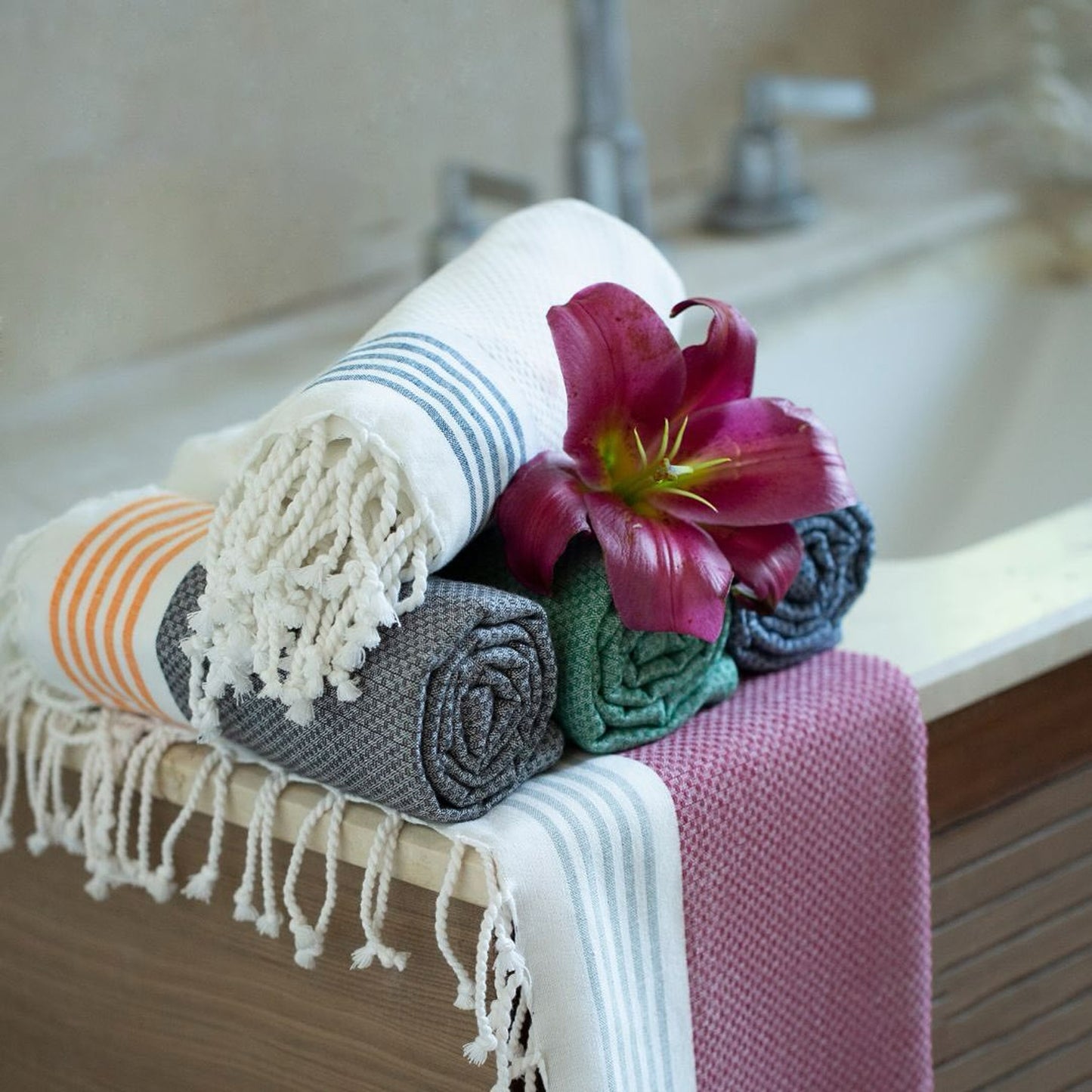 Luna Cotton Towel | Soft Flat Weave | Bath / Beach Towel | Quick-Dry & Ultra-Absorbent