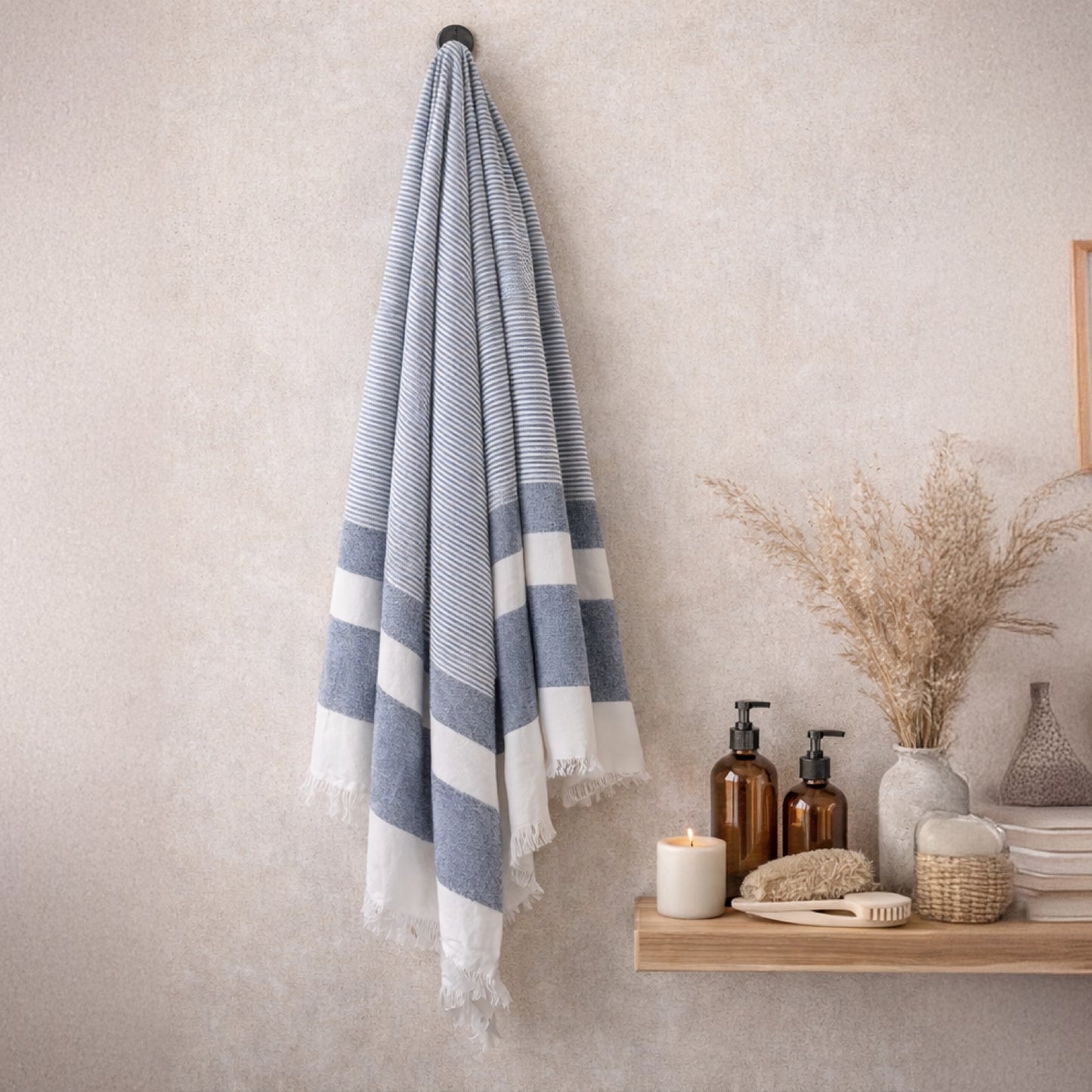 EcoLux Bamboo Towel | Ultra-Soft Satin Weave | Bath towel/ Beach Towel | Quick-Dry, Eco-Friendly & Sand-Resistant
